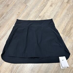 Nike Womens Dri Fit BLISS LUXE Black Skirt with Shorts and Pockets Size L